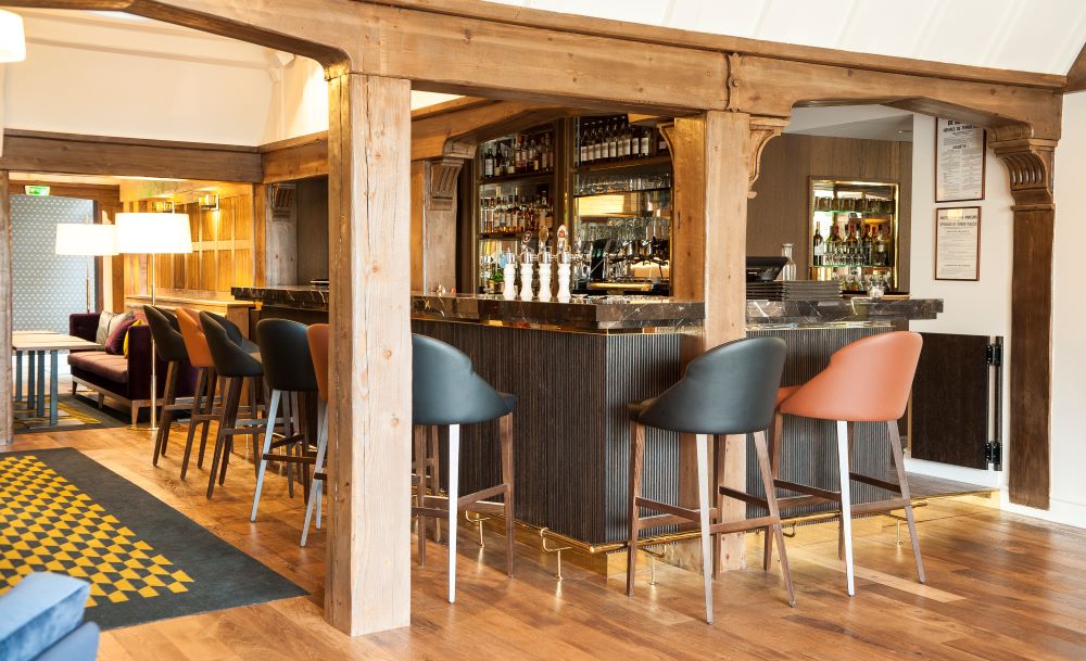 Bar at Le Manoir Hotel in France