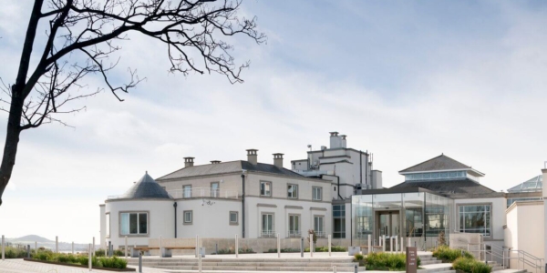 Exterior of Portmarnock Hotel and Golf Links with entrance