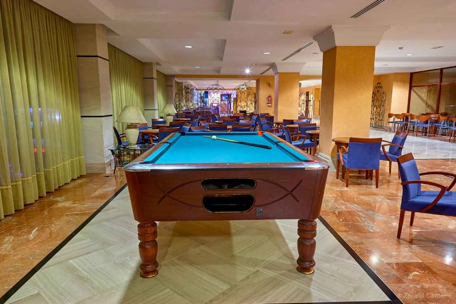 Pool table in the bar at Zentral Center Hotel