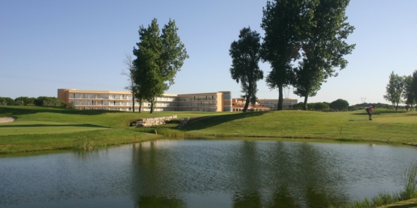 montado golf 1