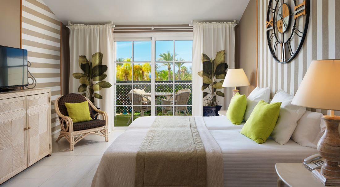 Bedroom with balcony view at Gran Oasis Resort