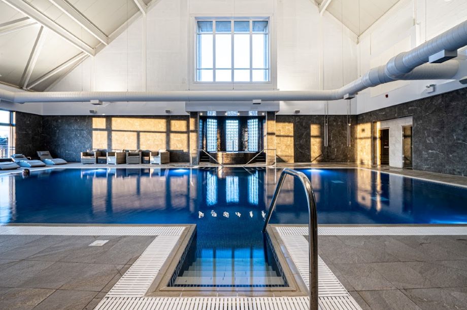 Swimming pool indoors at Carnoustie Golf Hotel & Spa