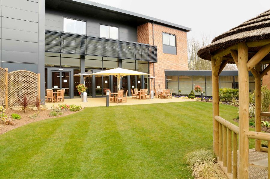 Outdoor beer garden at Forest Pines Hotel, Spa And Golf Resort
