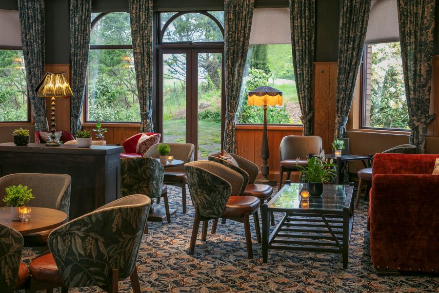 Bar area seating at Glasgow Westerwood Hotel, Spa & Golf Resort