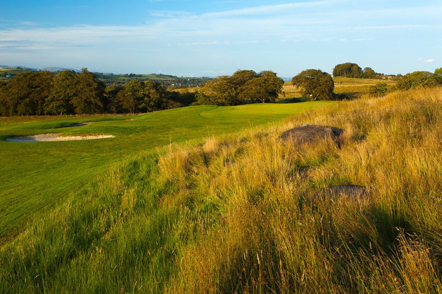 Rough on the edge of the fairway at Glasgow Westerwood Hotel, Spa & Golf Resort