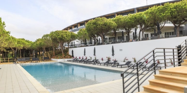 Swimming Pool Area at Praia Verde Boutique Hotel