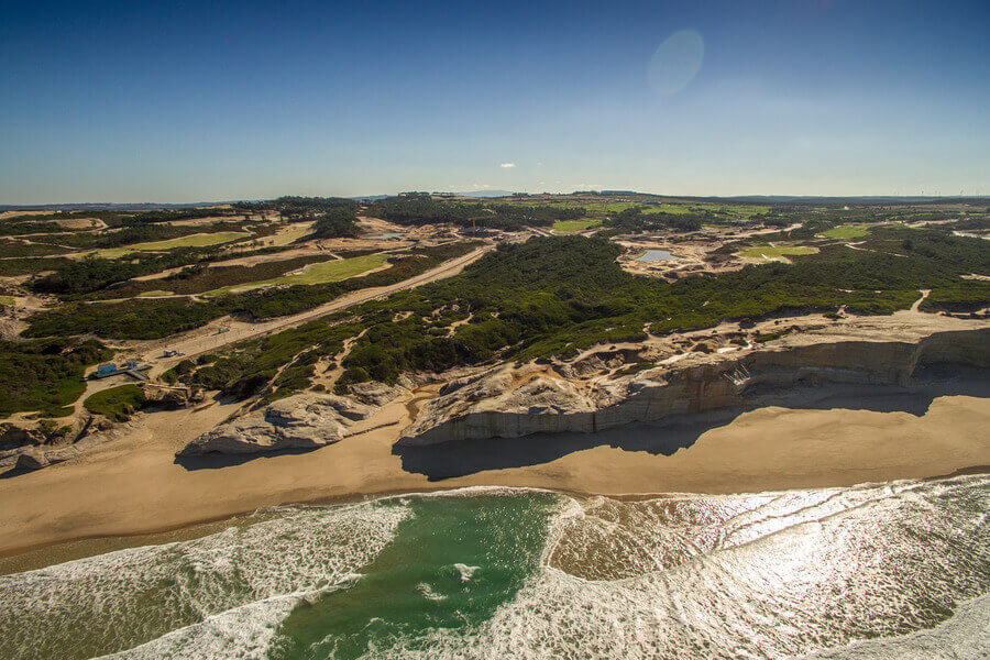 West Cliffs Golf Course is a links course in Portugal