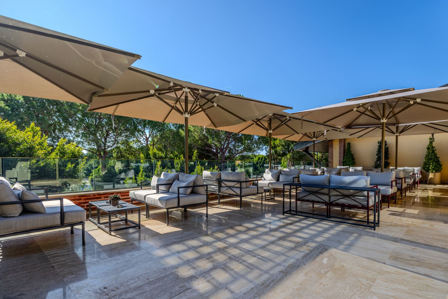 Rooftop bar at Gloria Golf Resort