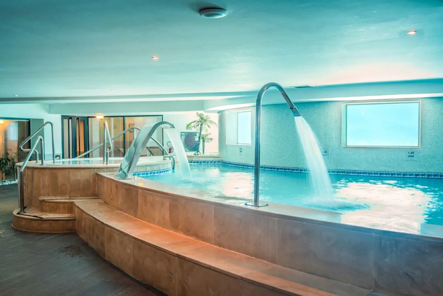 Indoor spa at Vila Gale Ampalius