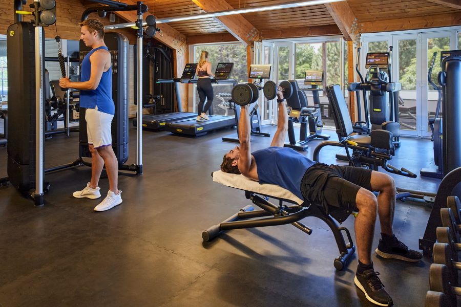 Gym with free weights and resistance machines at Robinson Quinta Da Ria in the Algarve