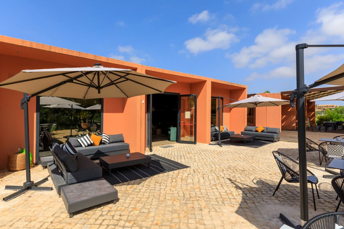 Outdoor terrace at Amendoeira Golf Resort