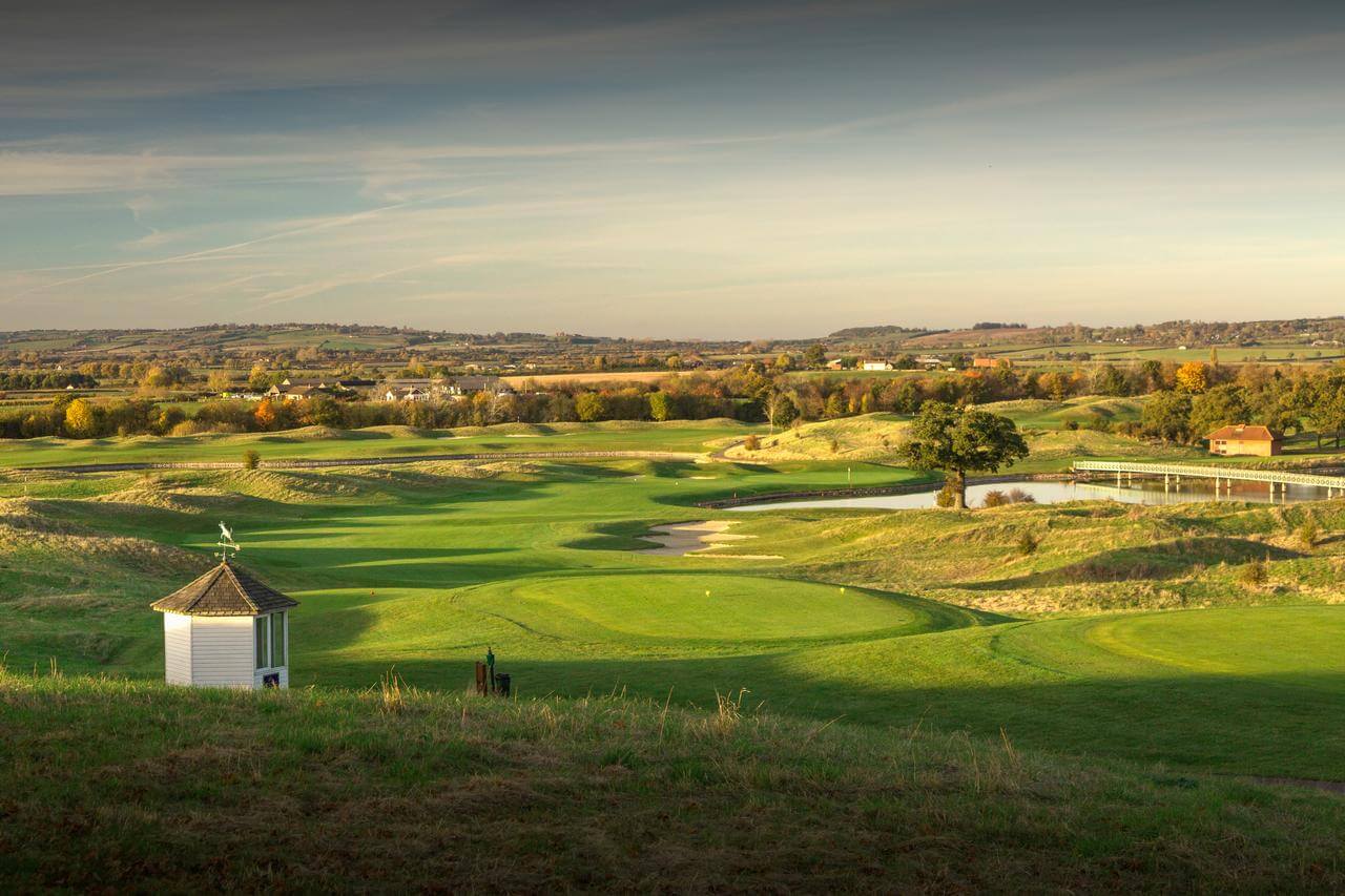 UK - The Oxfordshire Golf Club And Hotel