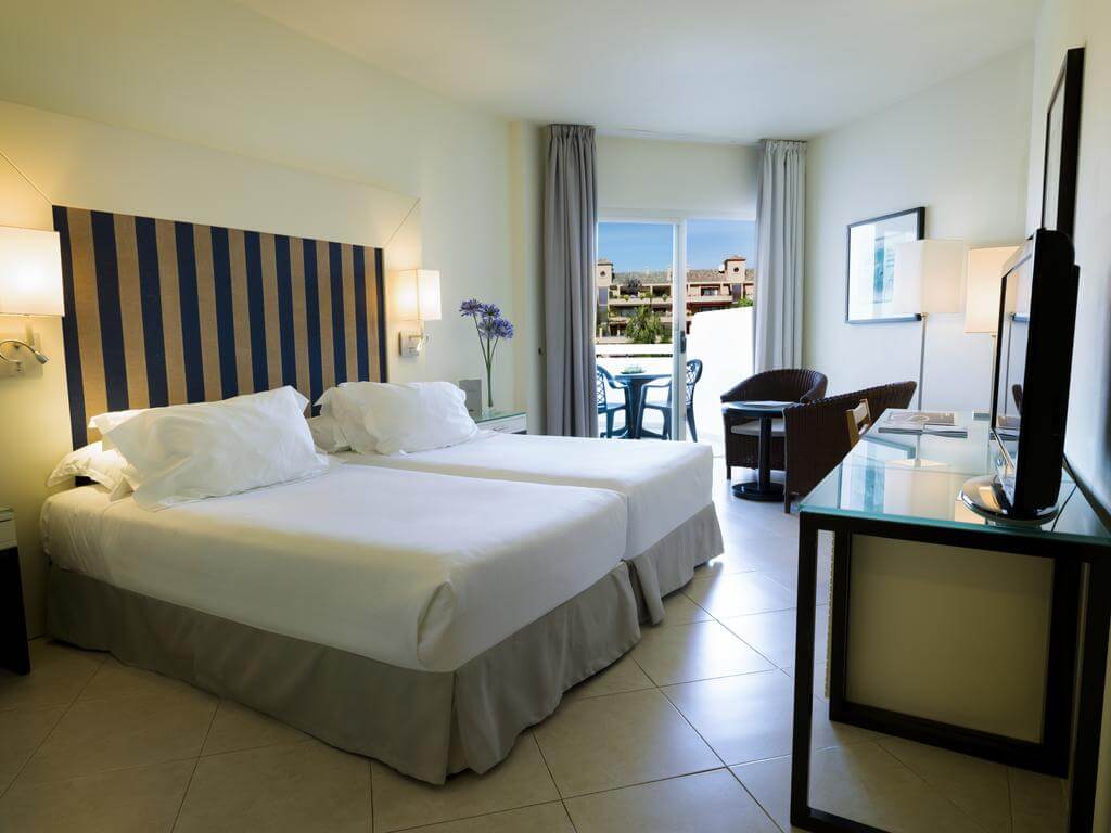H10 Estepona Palace