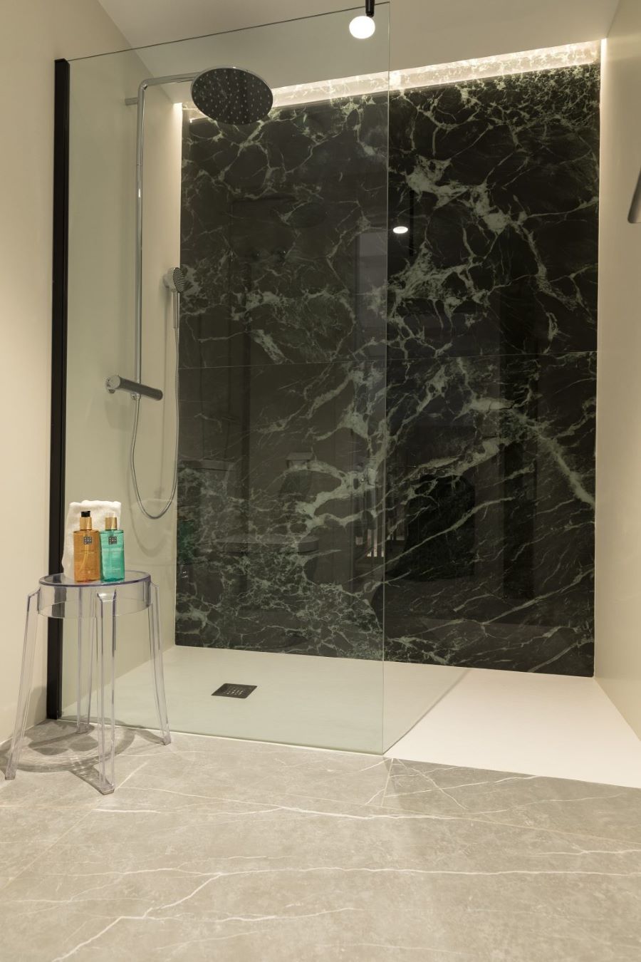 Shower unit in bathroom at Hotel Encinar De Sotogrande