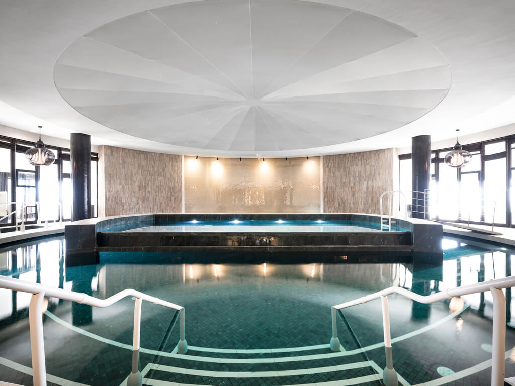 Indoor swimming pool at Hotel Sofitel Thalassa Sea And Spa