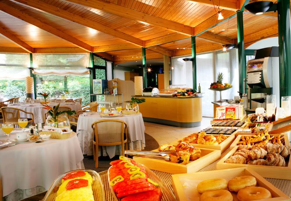 Breakfast buffet at Hotel Carlemany Girona