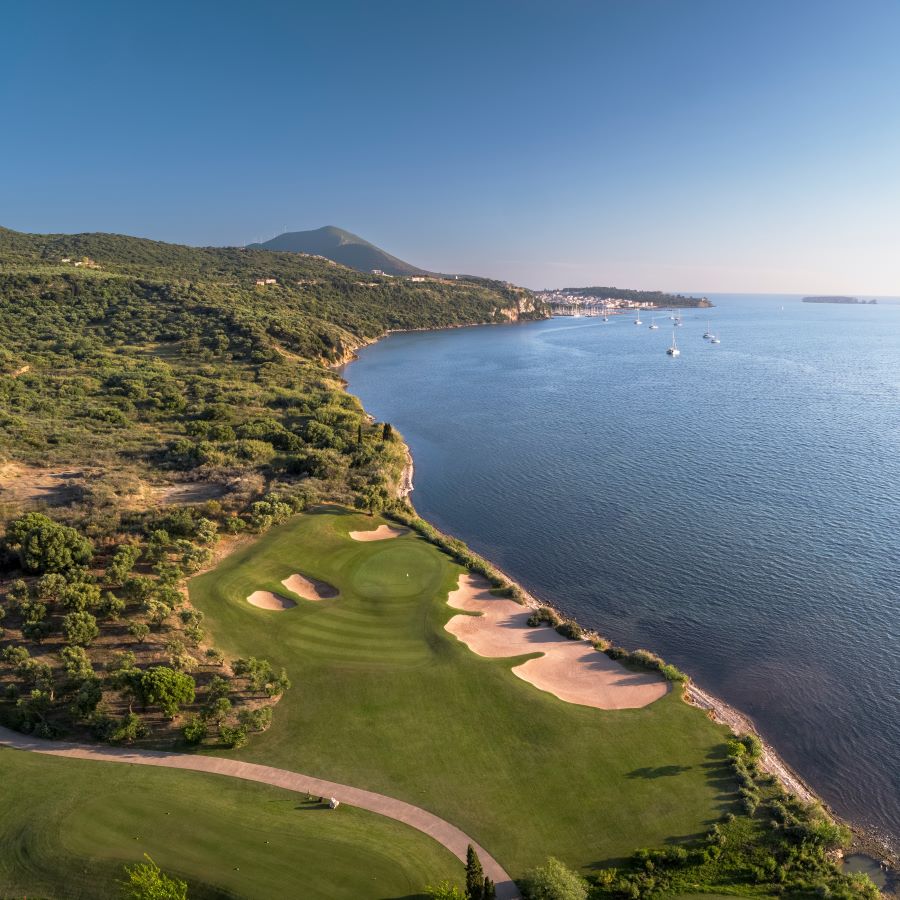 The Bay Course in Costa Navarino, Greece with course parallel to the sea