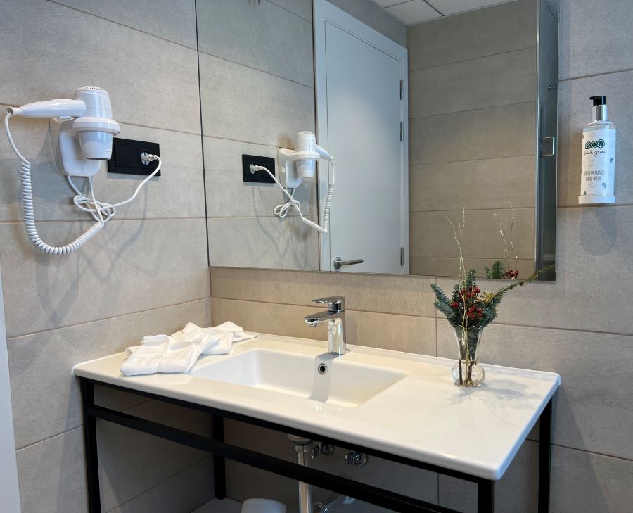 Bathroom at Obal Urban Hotel in Marbella