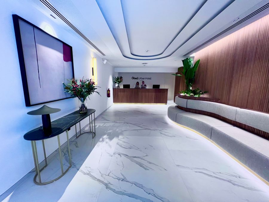 Reception at Obal Urban Hotel in Marbella