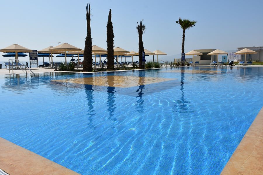 Swimming pool at Pickalbratros White Beach Taghazout Resort