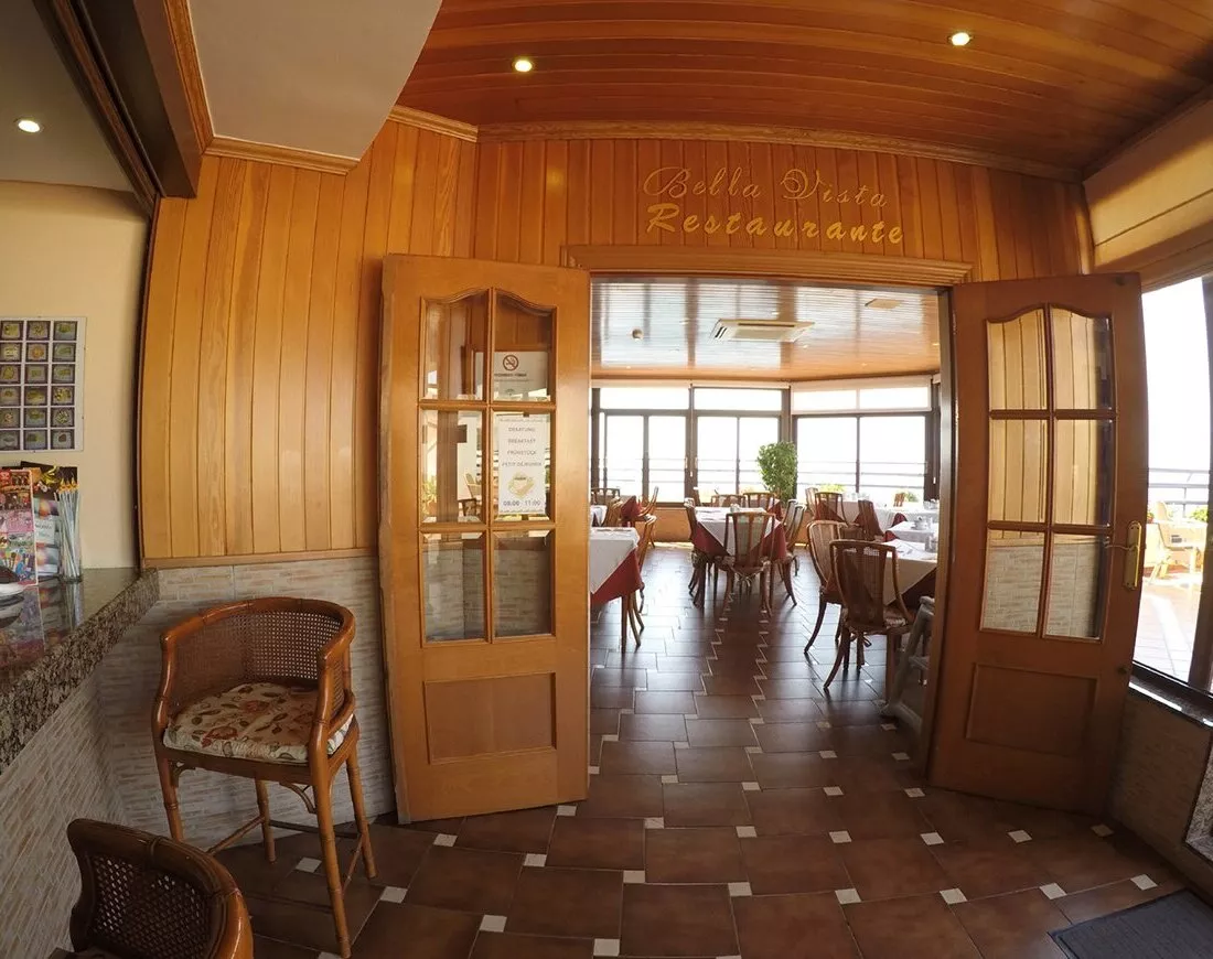 Entrance to the restaurant at Ona Princess Playa Marbella