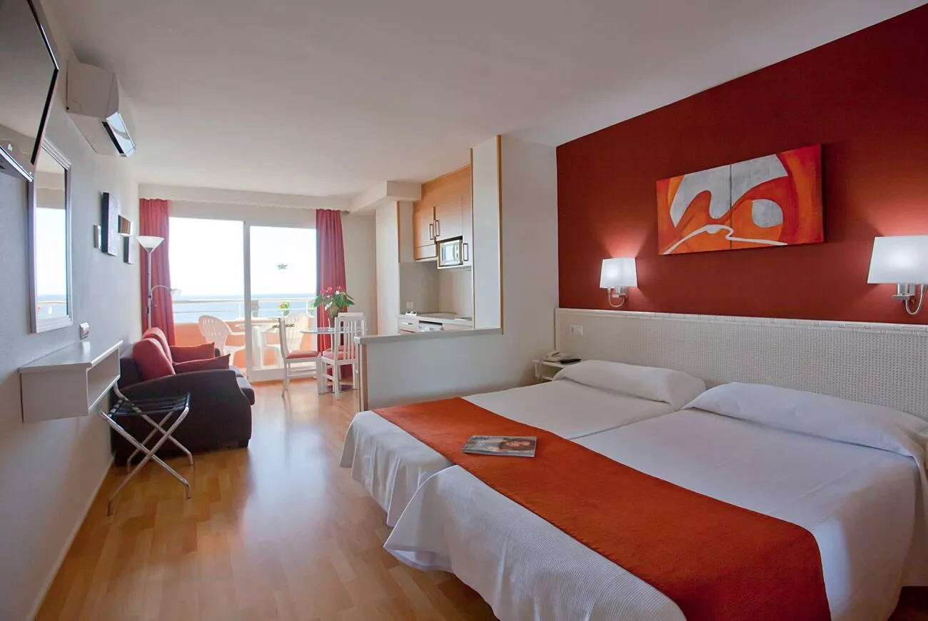 Bedroom at Ona Princess Playa Marbella