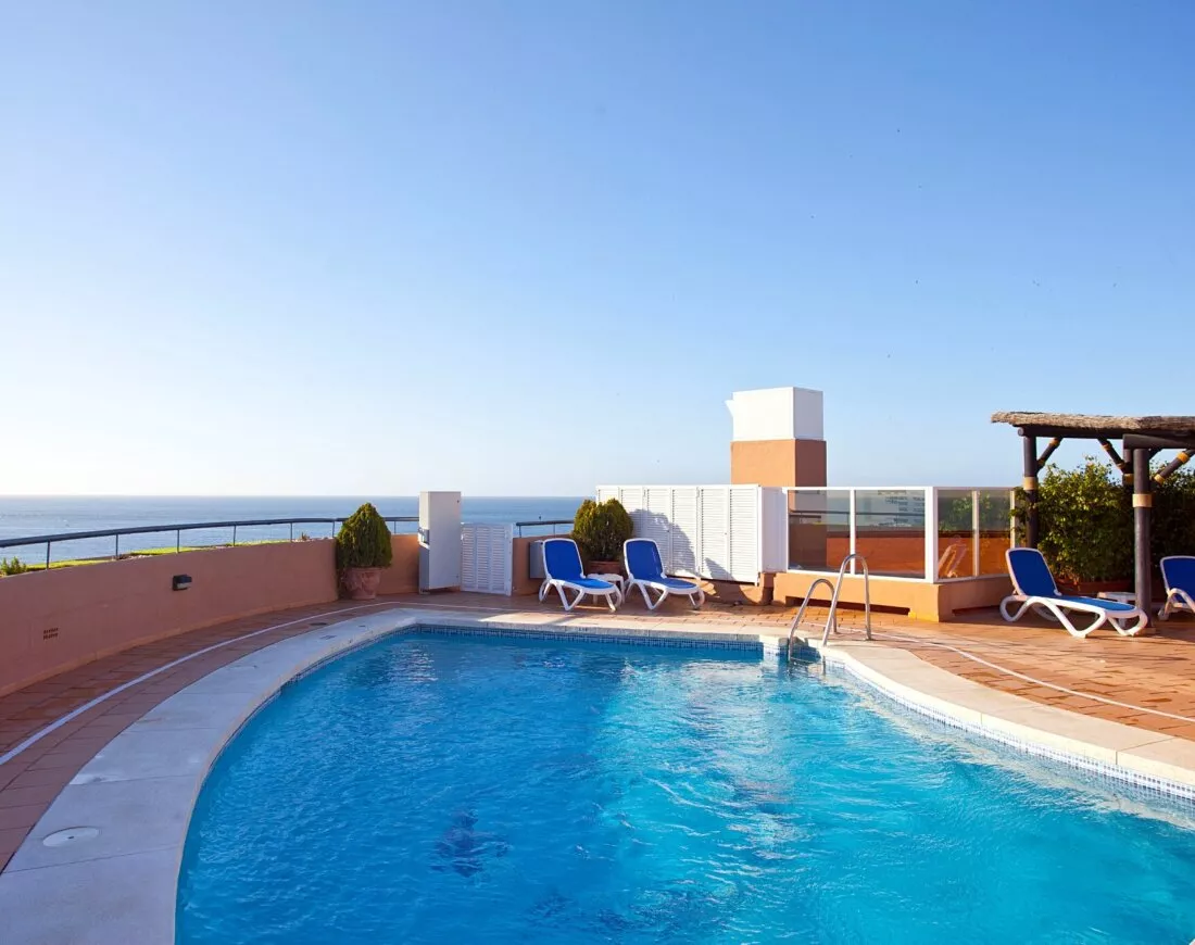 Swimming pool on the rooftop at Ona Princess Playa Marbella
